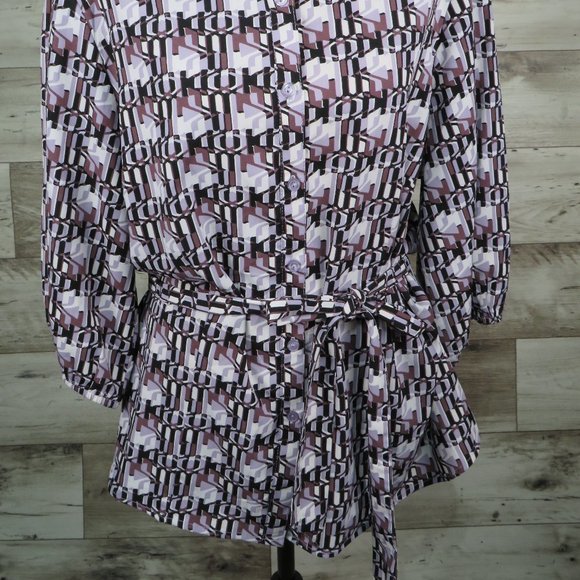 Ninety*‎ Women's Elastic 1/2 Sleeve Button Down Tie Waist Blouse~ Size 1X - Picture 6 of 10